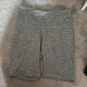 Old Navy Heather Gray Women's Bike Shorts 8 Inch
